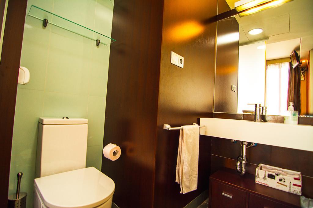 Dream Suites & Apartaments Алмерия Екстериор снимка