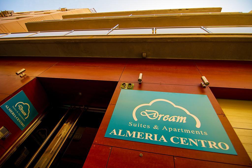 Dream Suites & Apartaments Алмерия Екстериор снимка